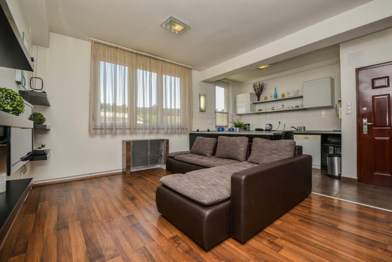 Castle Apartment With Panoramic Balcony Budapest Esterno foto
